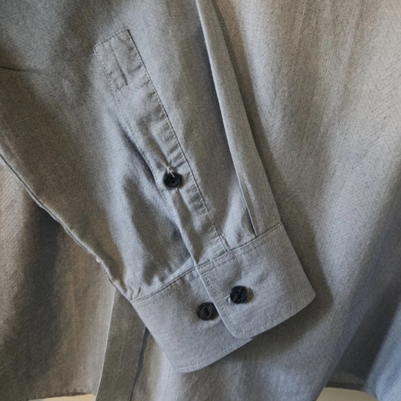 CALVIN KLEIN mens long sleeve dress shirt SIZE LARGE SLIM FIT color BLUE ... - Picture 7 of 9